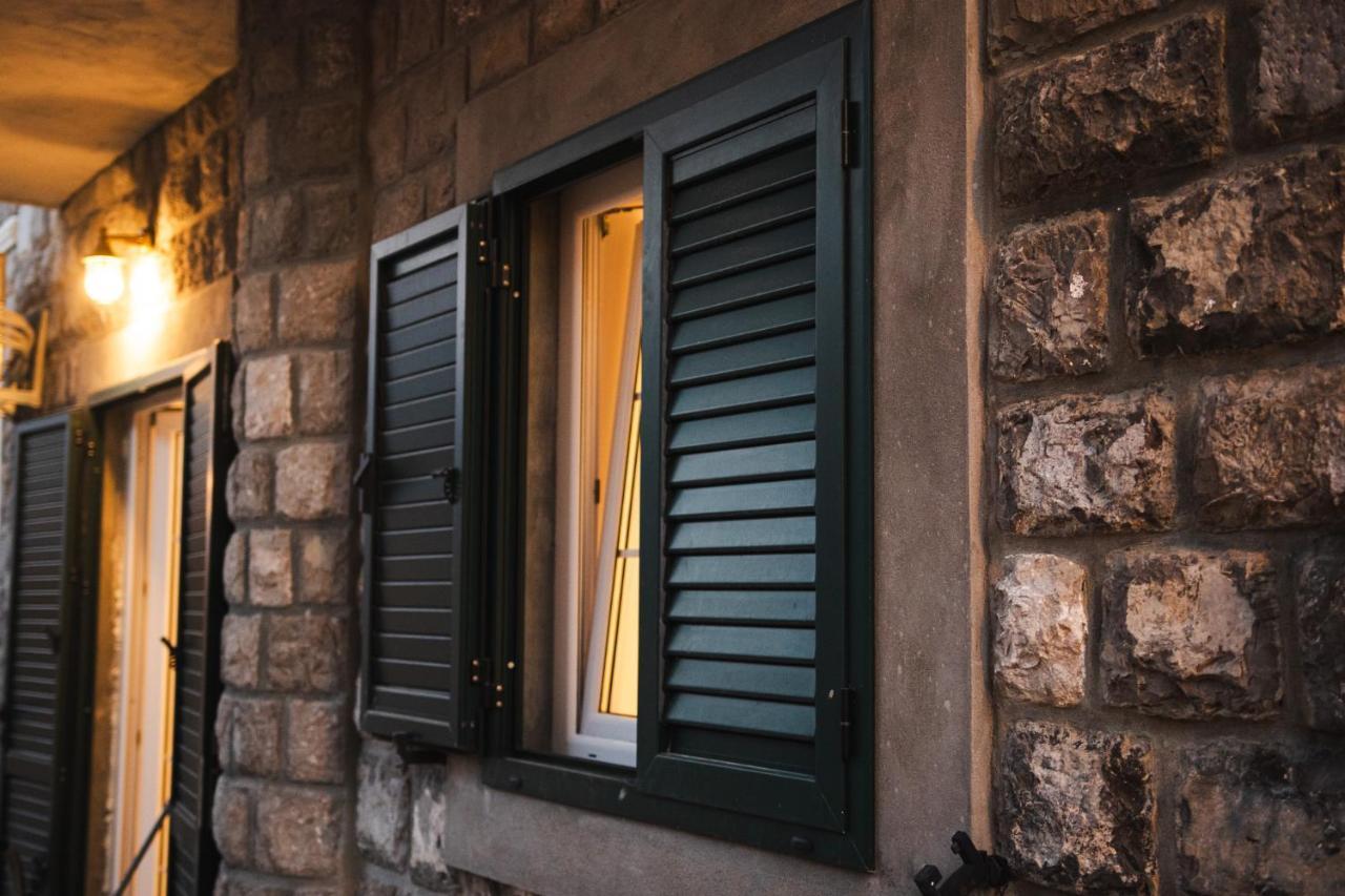 Casa Brilla Apartment Tivat Exterior photo