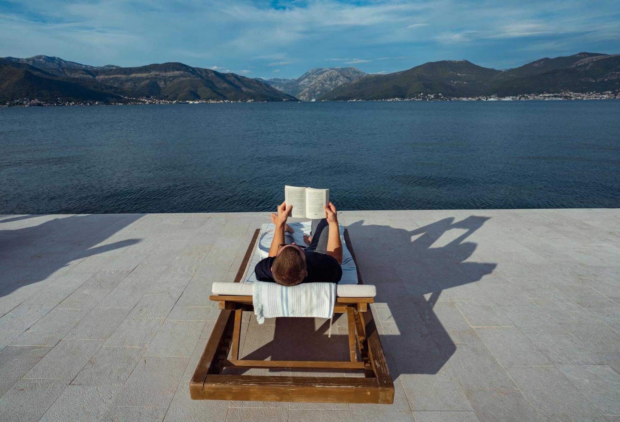 Casa Brilla Apartment Tivat Exterior photo