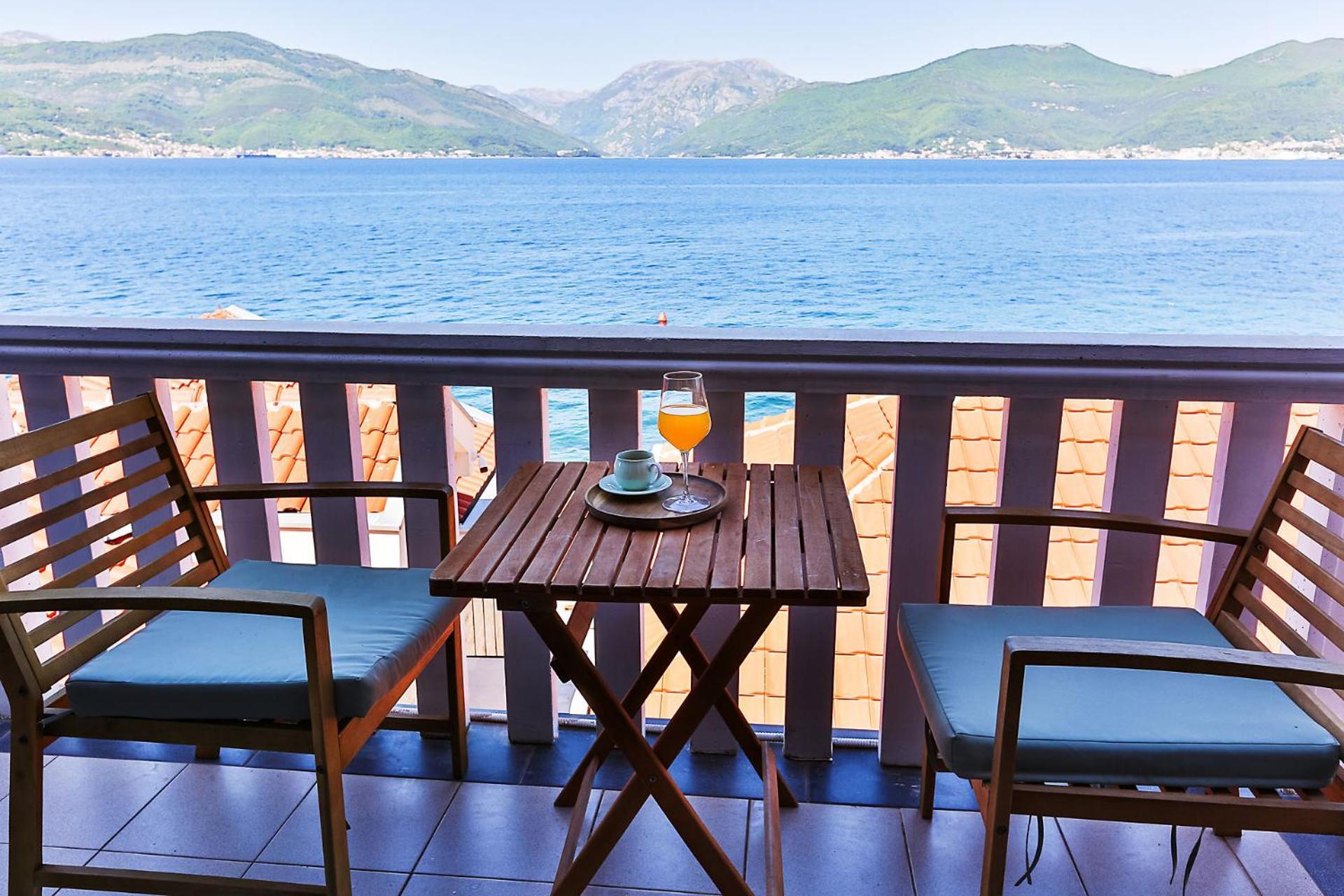 Casa Brilla Apartment Tivat Exterior photo